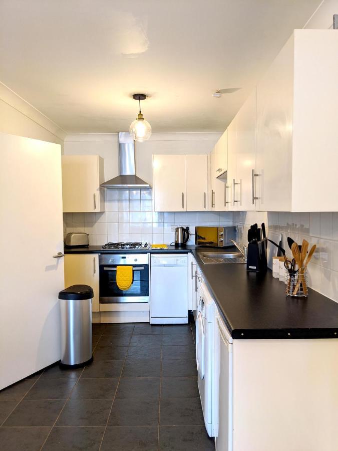Koala & Tree - Renovated 2 Bed Apartment In City Centre - Short Lets & Serviced Accommodation Cambridge 외부 사진
