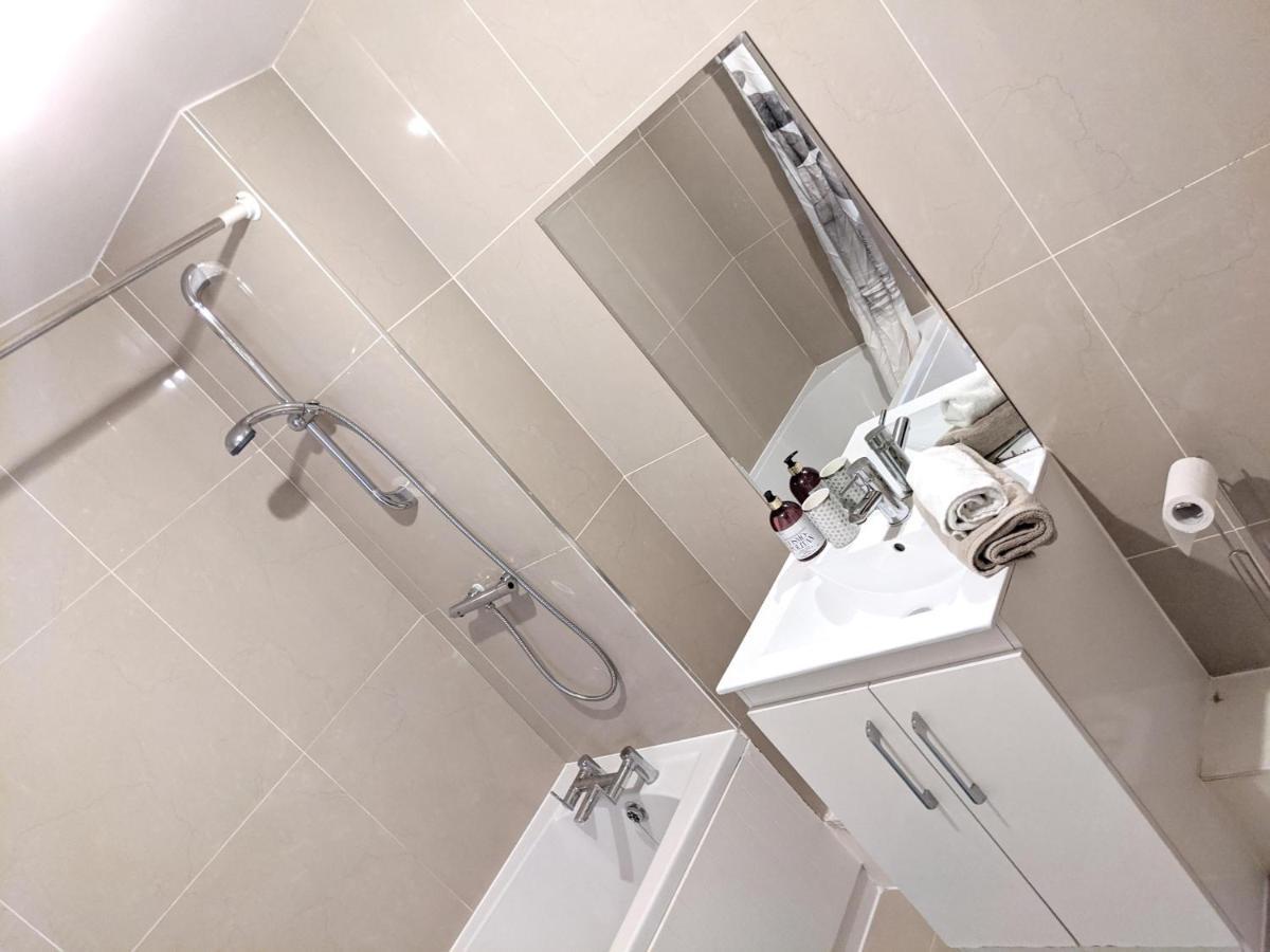 Koala & Tree - Renovated 2 Bed Apartment In City Centre - Short Lets & Serviced Accommodation Cambridge 외부 사진